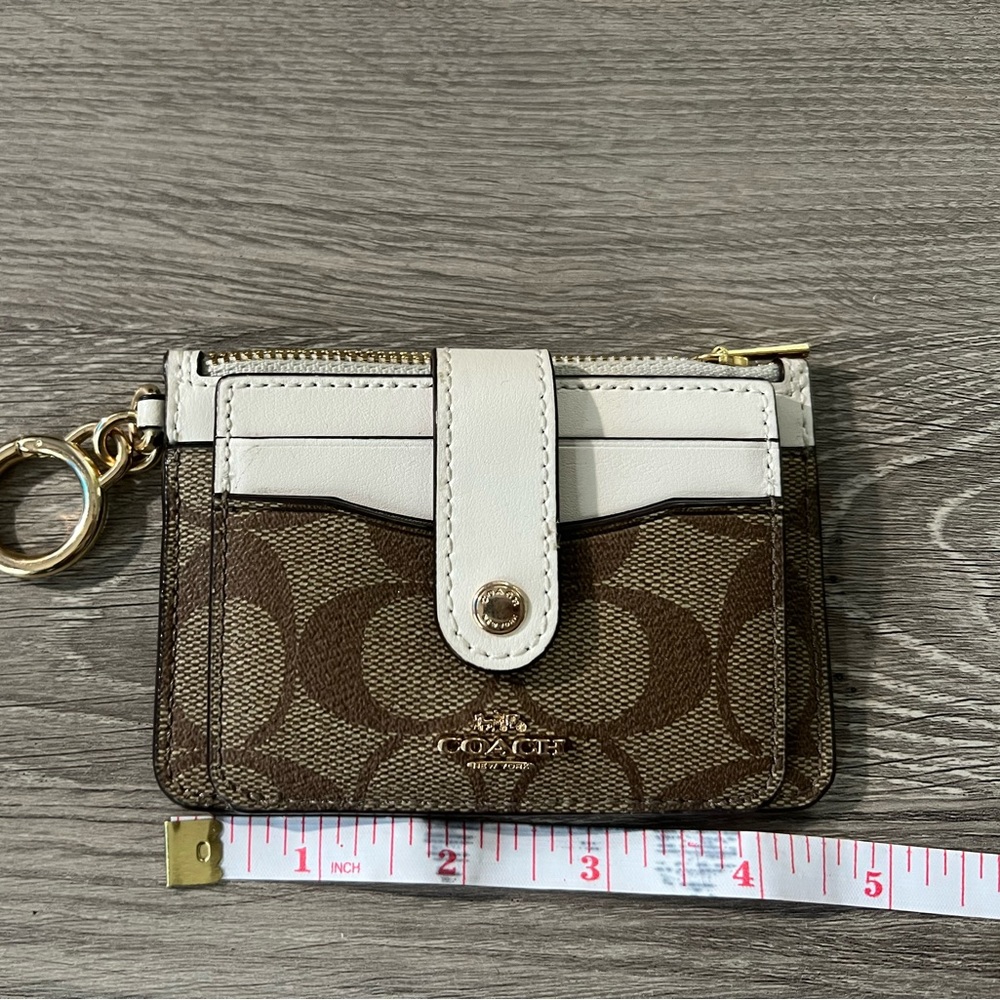 Coach Signature Card Case (attachment)